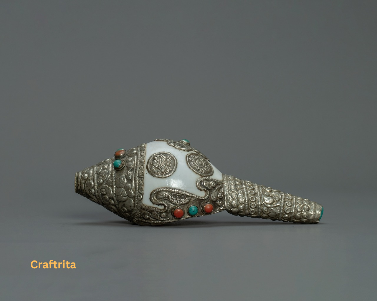 Tibetan Conch Shell β Handcrafted Silver Ritual Item | Buddhist Temple & Meditation Decor | Made in Nepal