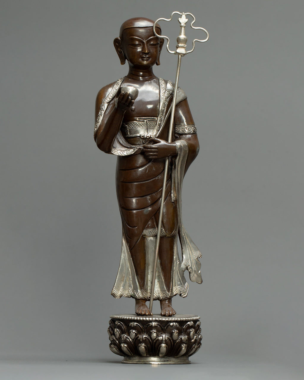 Shakyamuni Buddha Statue 11kg – Silver-Plated Handmade Sculpture | Oxidized Copper Body | Unique Tibetan Buddhist Art for Meditation & Home Decor