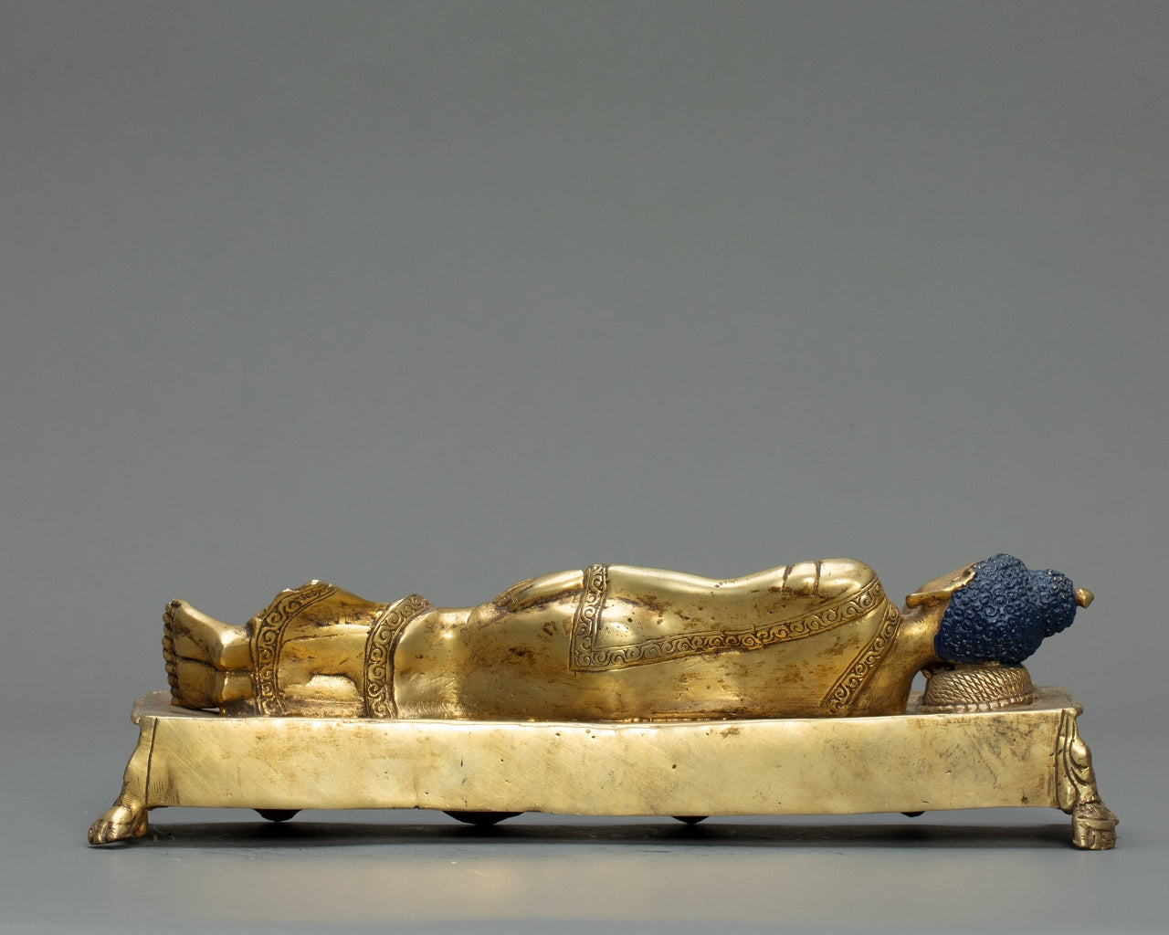 Reclining Sleeping Buddha Statue 1.5 kg – Handmade in Nepal | Copper Body with 24K Gold Plating | Tibetan Buddhist Art & Spiritual Home Decor