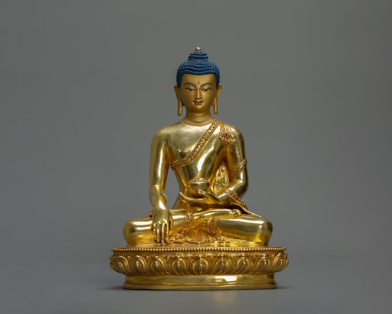 Shakyamuni Buddha Statue 2kg – Handmade in Nepal | Premium Craft | Copper Body with 24K Gold Plating & Fire Gilding | Tibetan Buddhist Art & Spiritual Home Deco