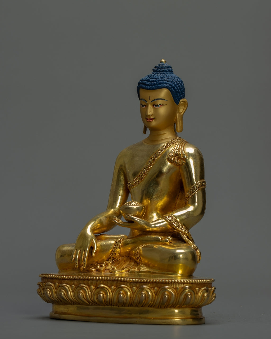 Shakyamuni Buddha Statue 2kg – Handmade in Nepal | Premium Craft | Copper Body with 24K Gold Plating & Fire Gilding | Tibetan Buddhist Art & Spiritual Home Deco